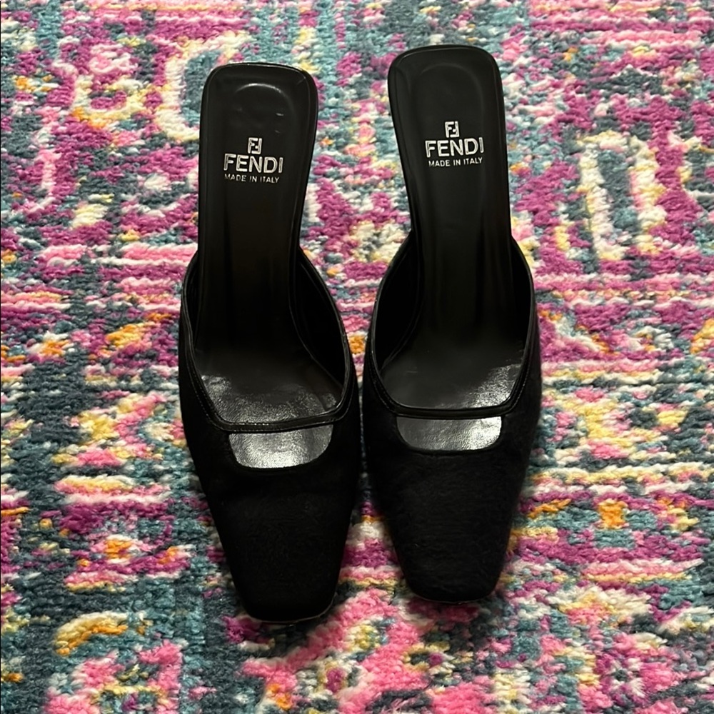 Vintage Fendi Black Women's heels 6.5